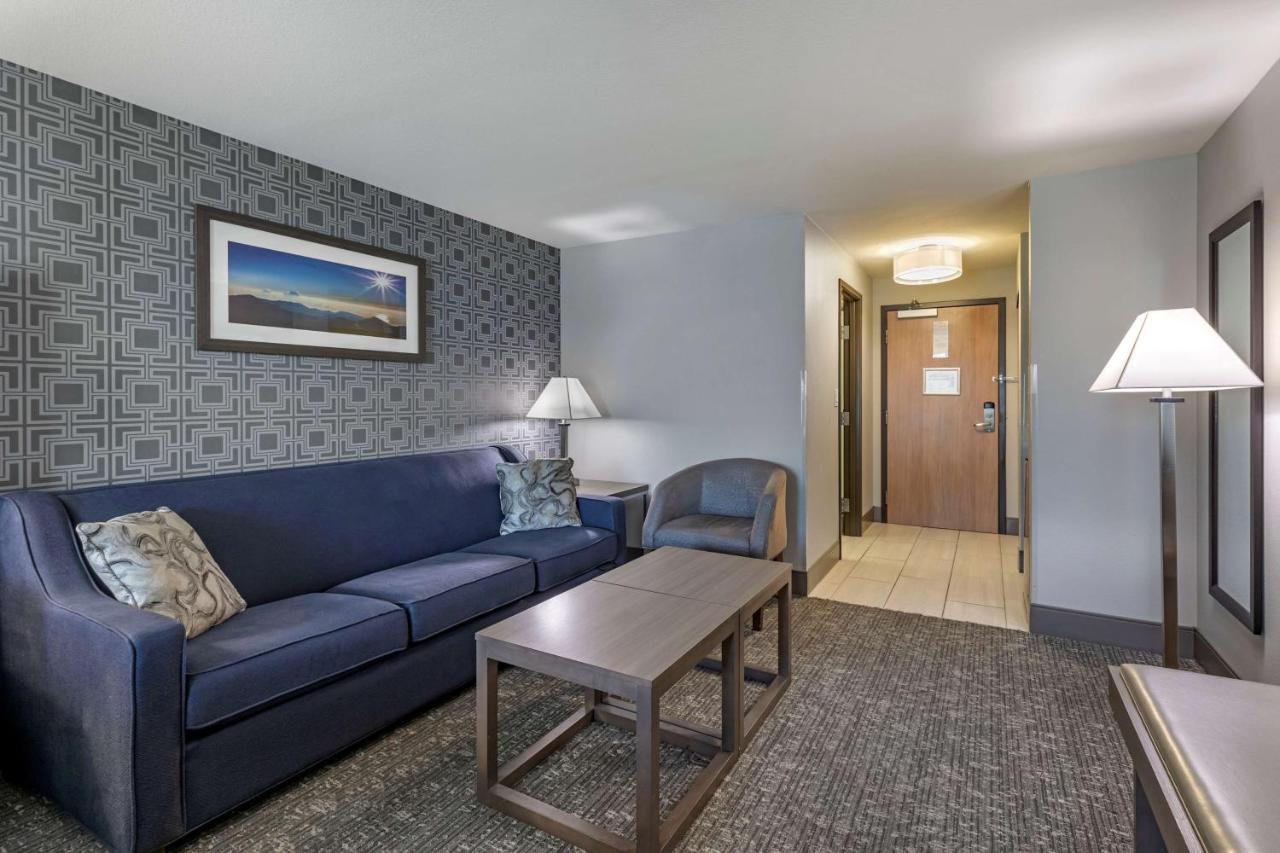 Best Western Plus Las Vegas West Екстериор снимка