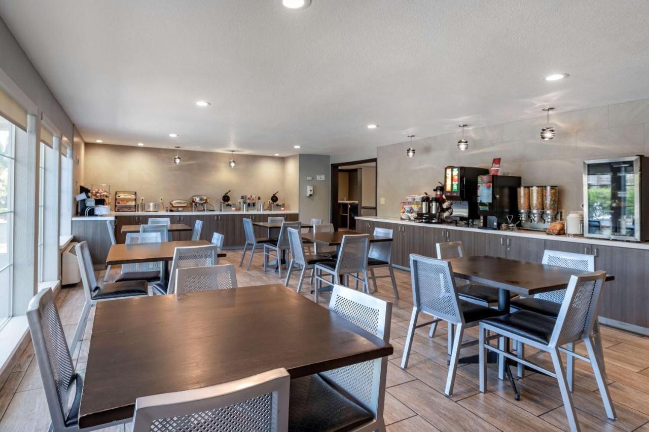 Best Western Plus Las Vegas West Екстериор снимка