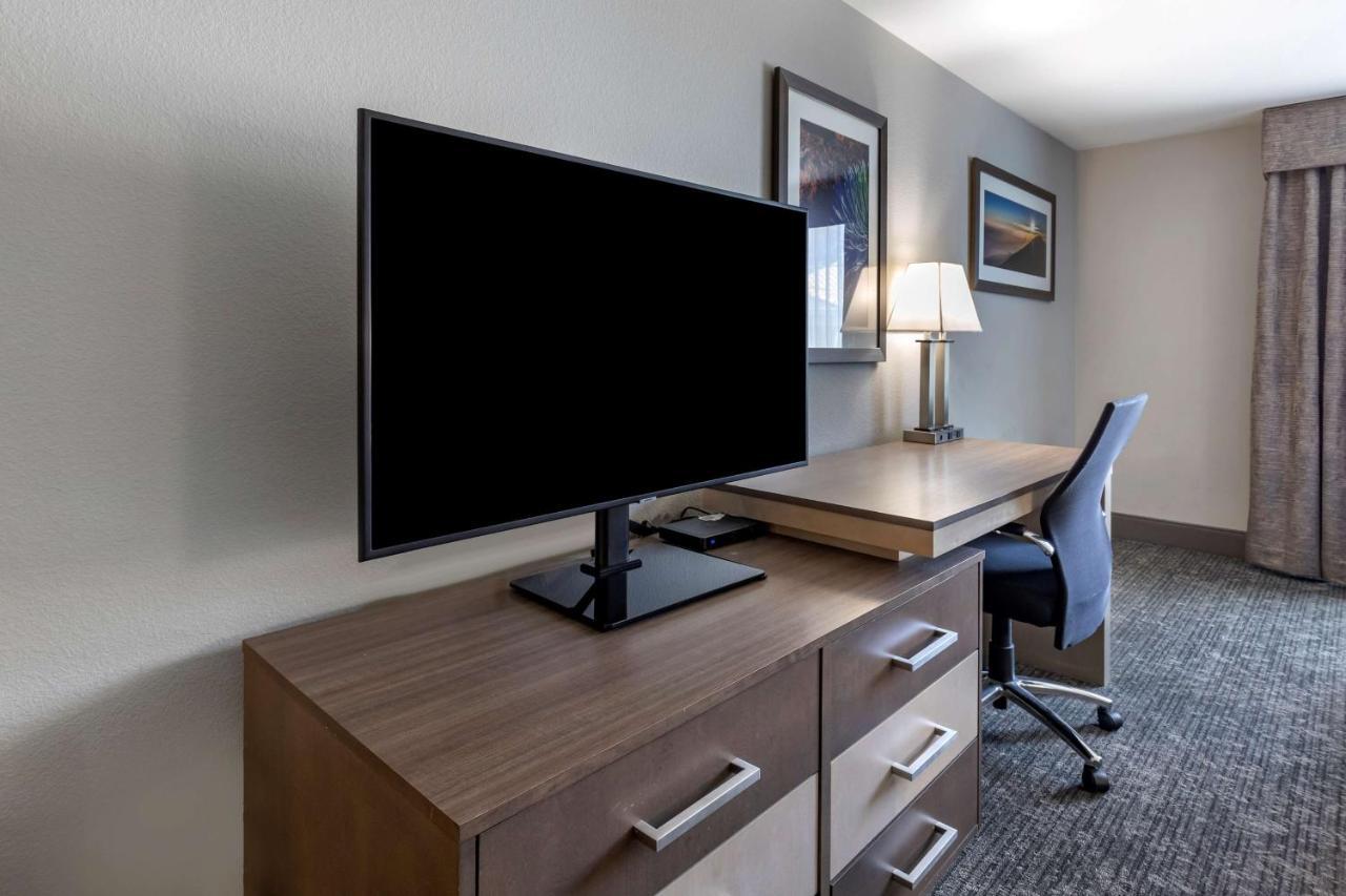 Best Western Plus Las Vegas West Екстериор снимка