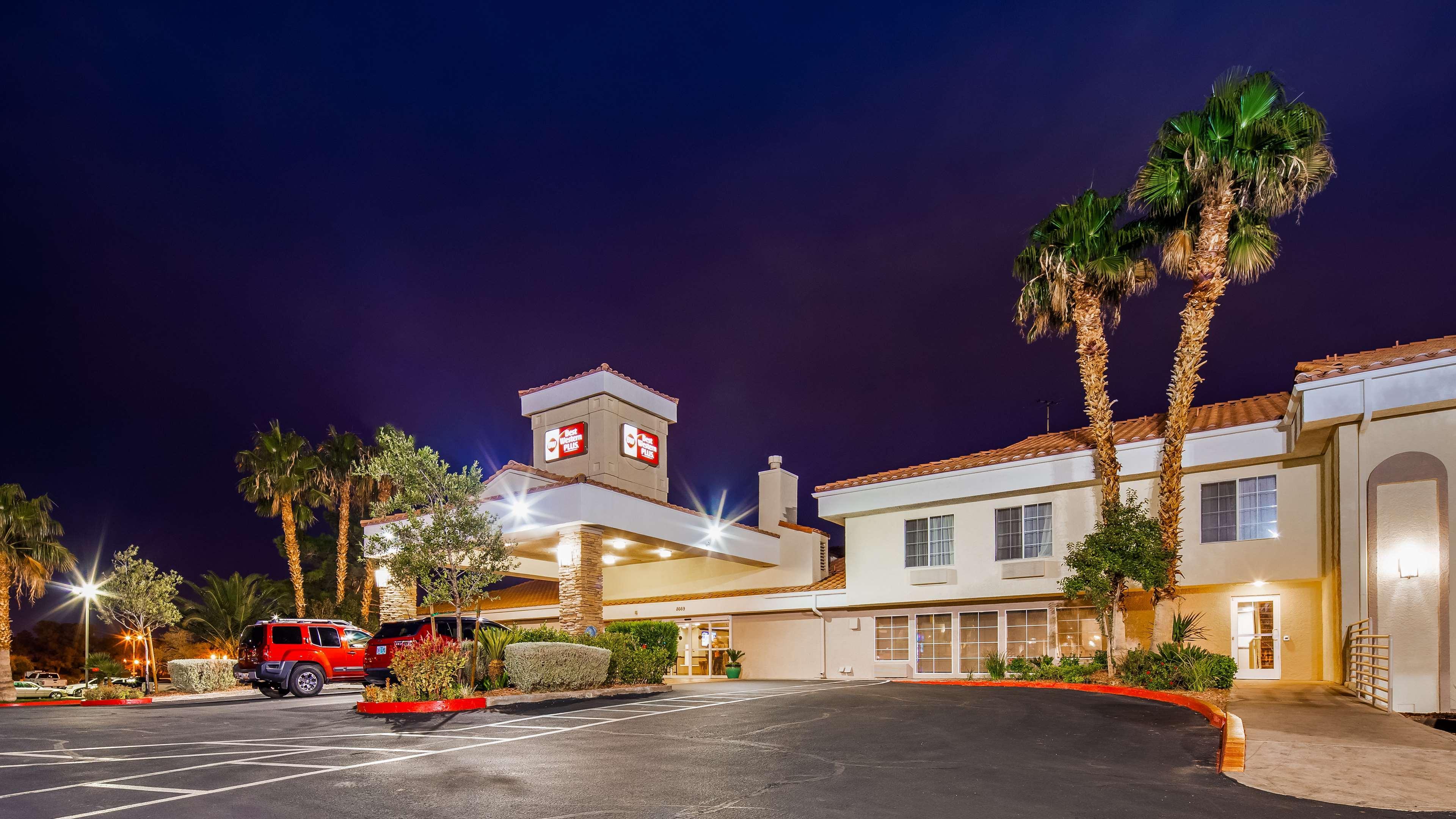 Best Western Plus Las Vegas West Екстериор снимка