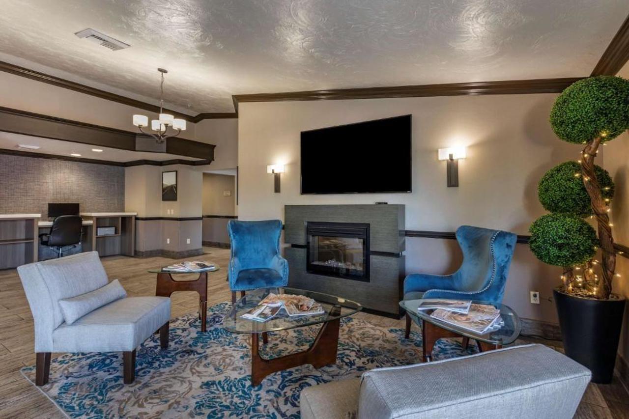 Best Western Plus Las Vegas West Екстериор снимка
